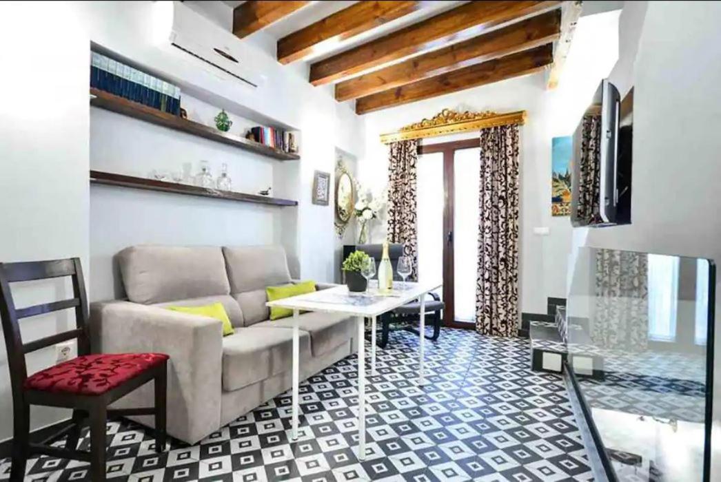 Typical Sevillan 2 Bedroom Unit Екстериор снимка